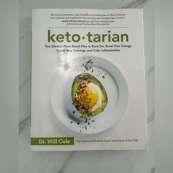 Ketotarian The (Mostly) Plant-Based Plan to Burn Fat Boost Your Energy Will Cole - Picture 5 of 8